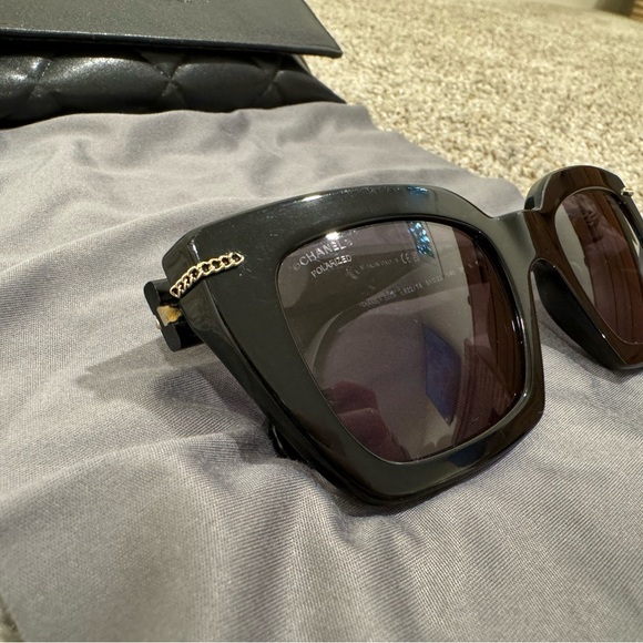 Chanel ch5509 square sunglasses with case - Picture 3 of 15